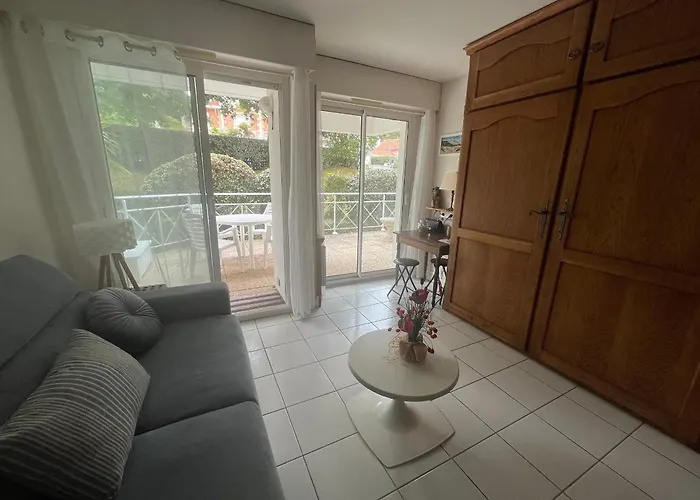 T2 Avec Terrasse Et Accès Direct à - Fr-1-374-228 Arcachon